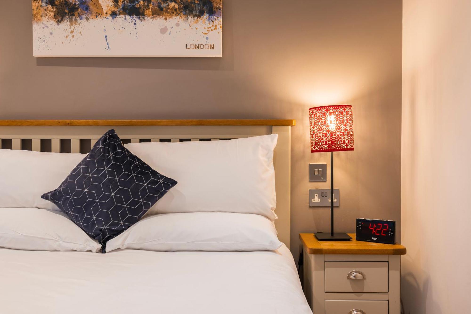 Barbican Serviced Apartments By Lovelystay 런던 외부 사진
