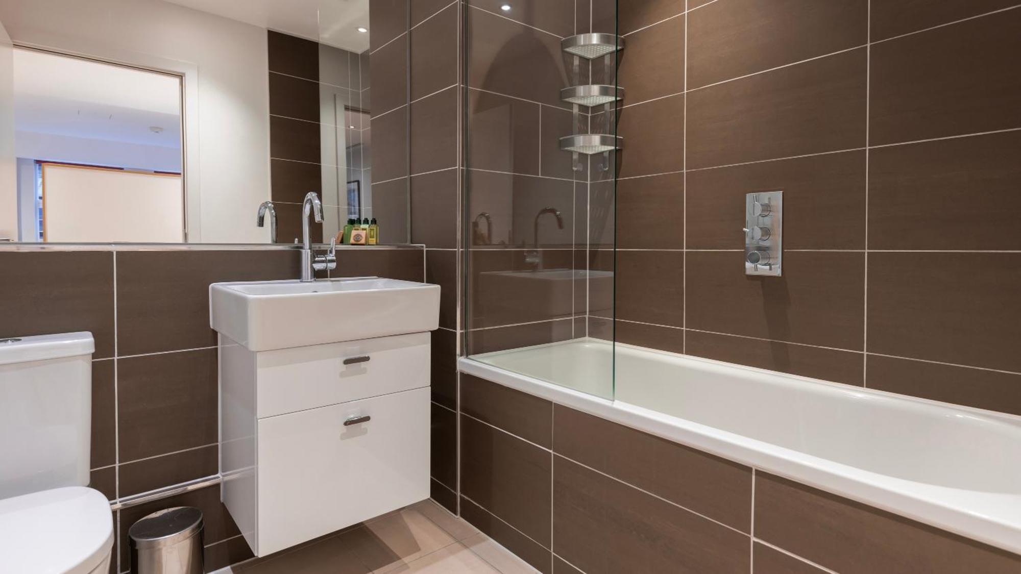 Barbican Serviced Apartments By Lovelystay 런던 외부 사진