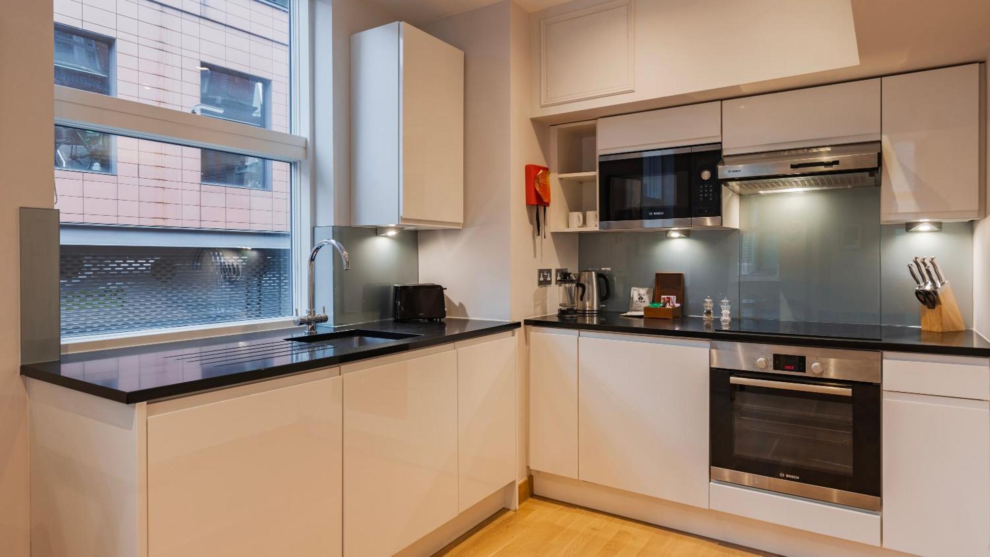 Barbican Serviced Apartments By Lovelystay 런던 외부 사진