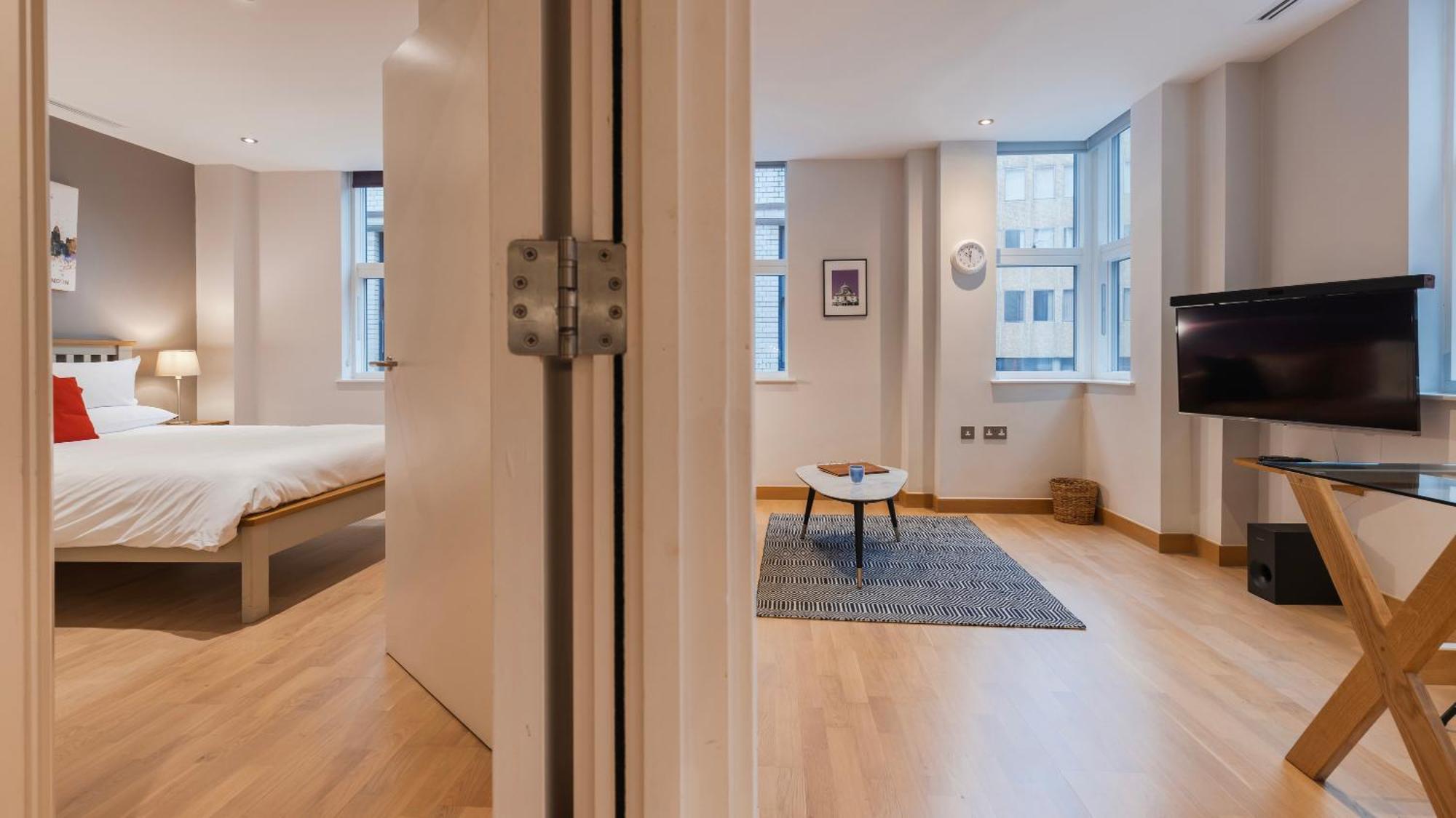 Barbican Serviced Apartments By Lovelystay 런던 객실 사진