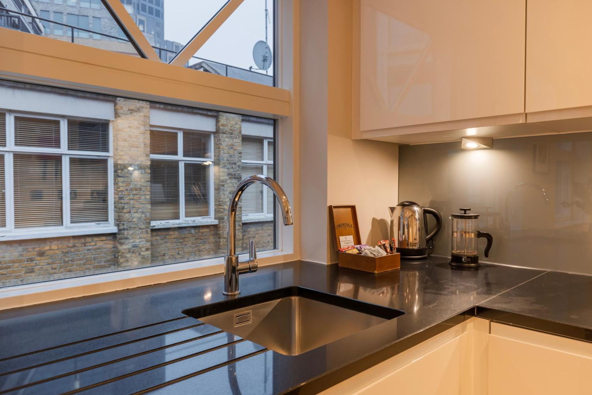 Barbican Serviced Apartments By Lovelystay 런던 객실 사진