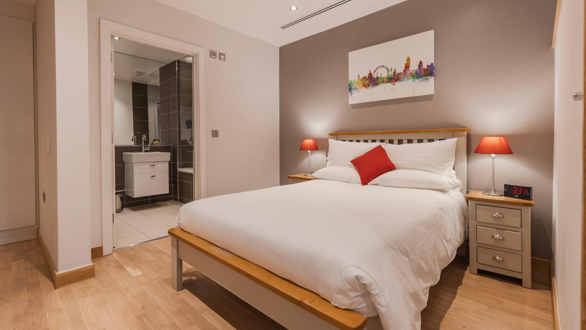 Barbican Serviced Apartments By Lovelystay 런던 외부 사진