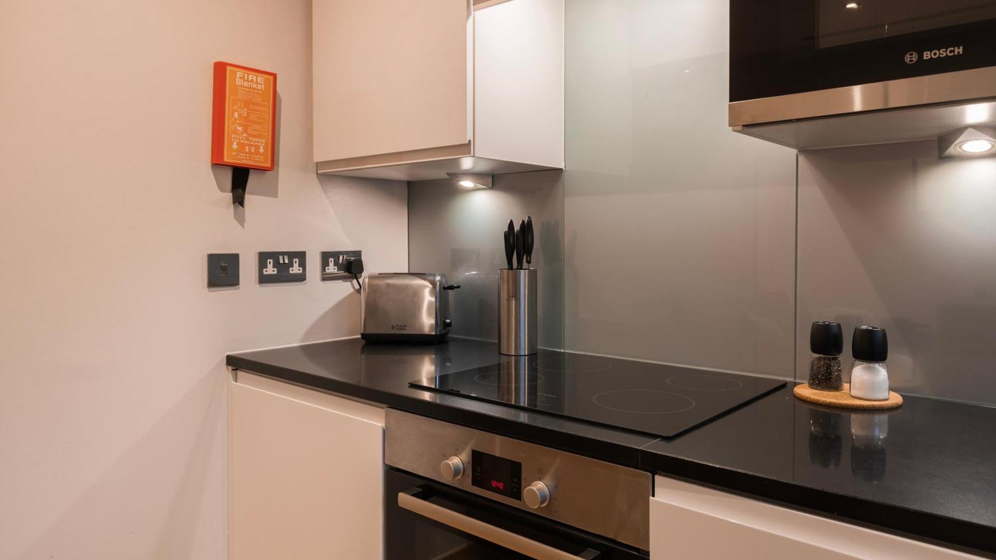 Barbican Serviced Apartments By Lovelystay 런던 외부 사진